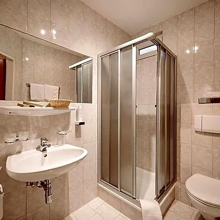 Hotel Lisa 4*