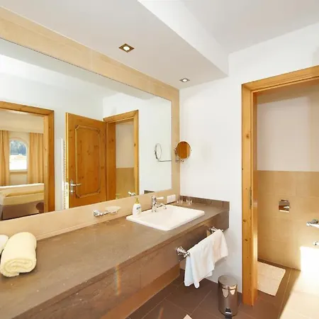 Hotel Lisa 4*